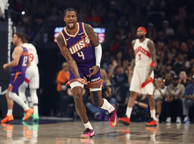 杰伦-格林砍下20+7助攻创赛季新高，太阳力克猛龙