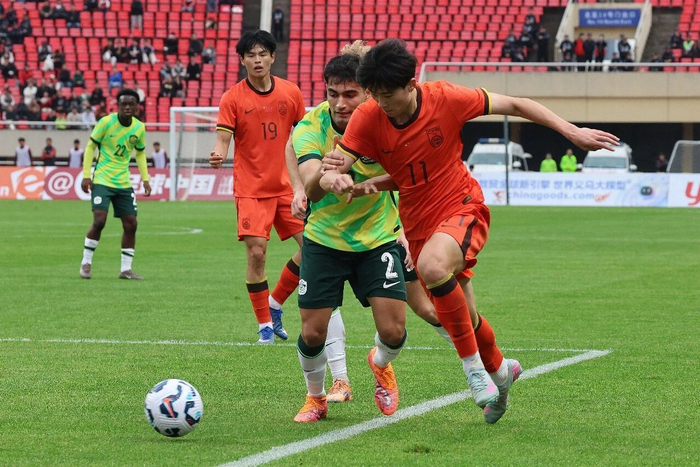 中国07国青力克澳大利亚展现青少年足球复苏