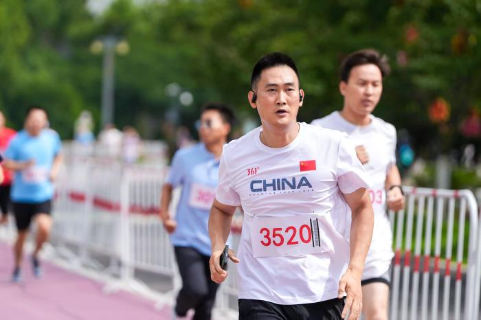 盐城景区举办国家体育锻炼达标赛 奥运冠军助阵