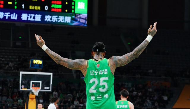 辽宁男篮引援大外援杰登勒迪 解决内线用人荒