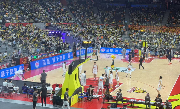 广东队领先19分遭福建逆转 杜锋三大战术失误成